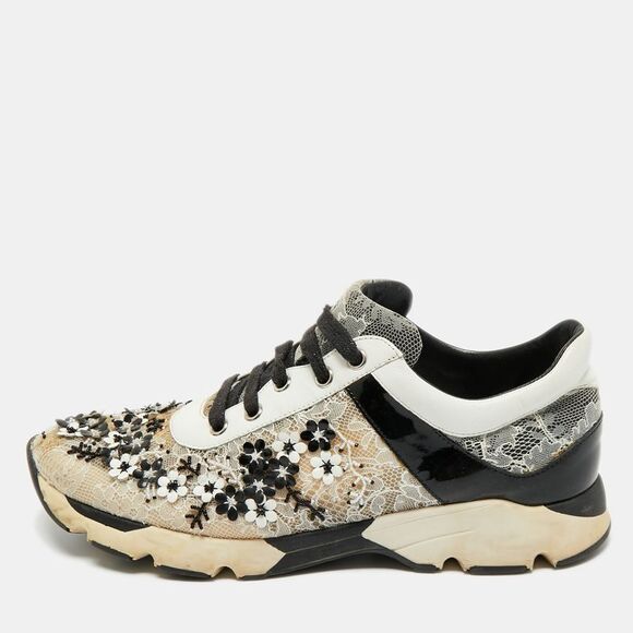 Ren&eacute; Caovilla White/black Leather And Mesh Flower Embellished Lace Up